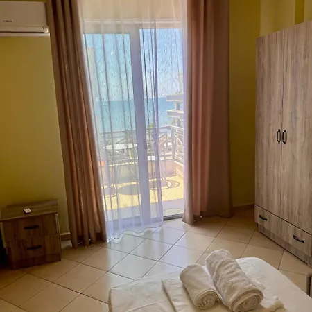 Lejlighed Lunas Sea View
